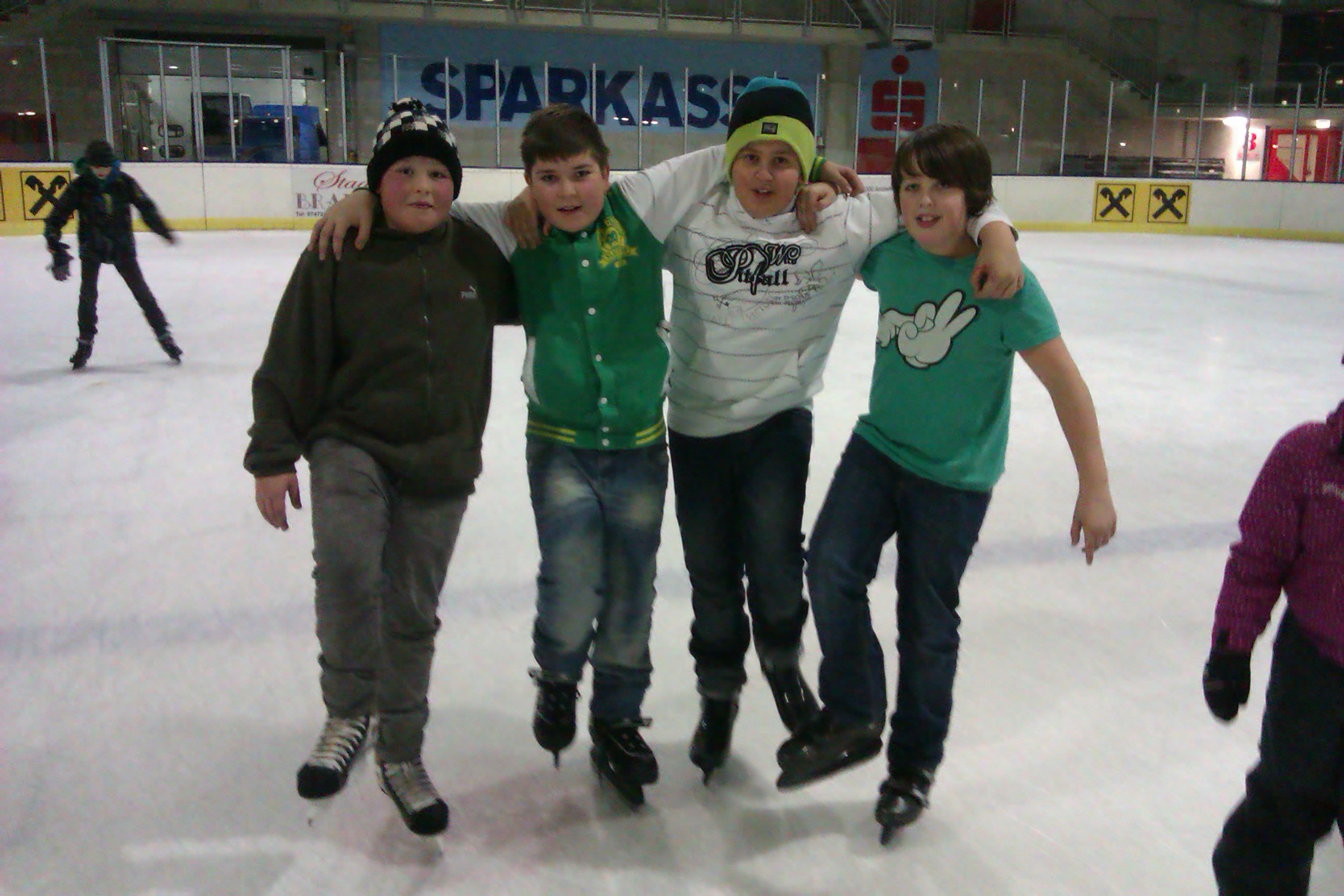 27_01_12_FJ Eislaufen 