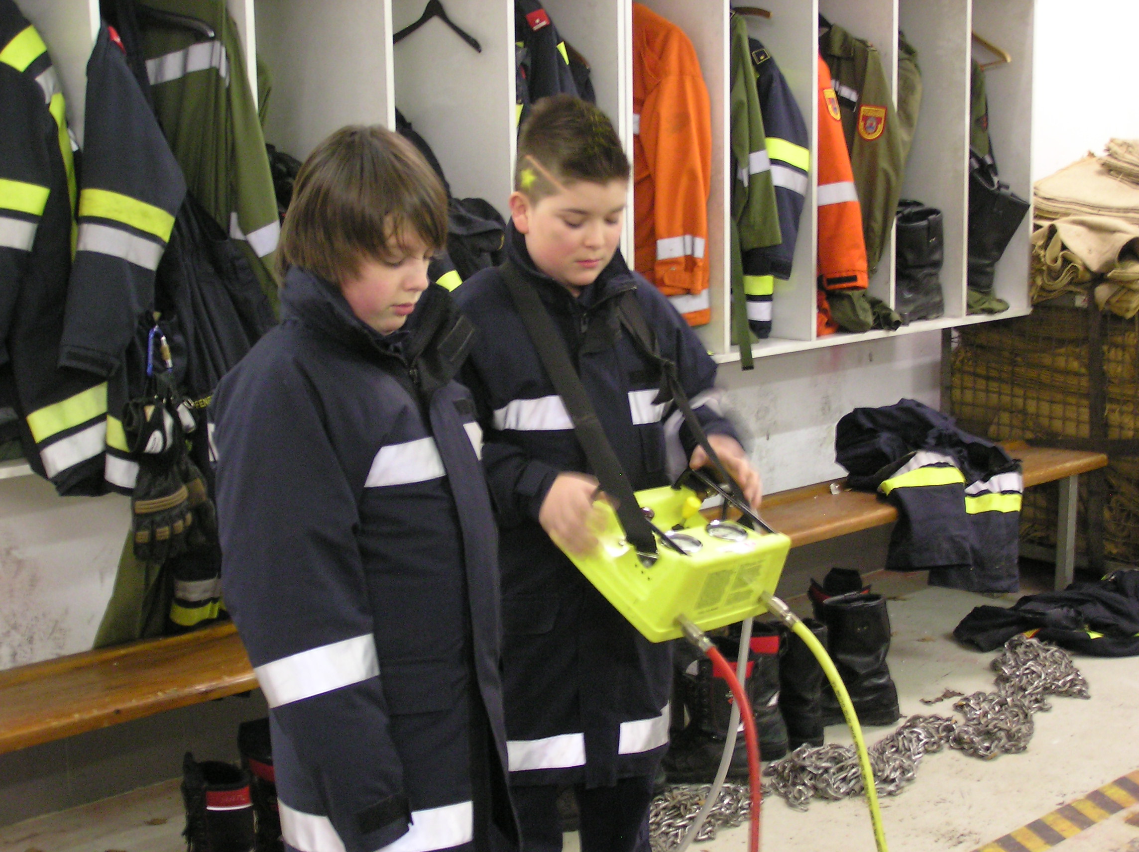 10_02_2012_FJ_ Hebekissen 