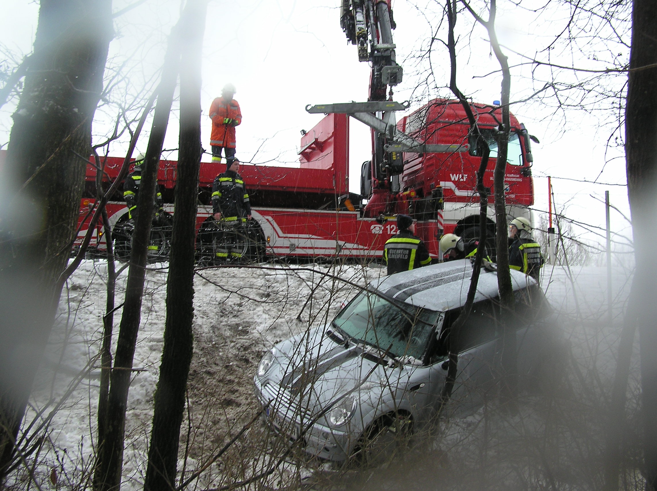 17_02_2012 Verkehrsunfall B121
