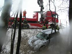 17_02_2012 Verkehrsunfall B121
