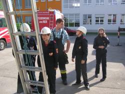 04_05_12FJ_Rettenaush�hen