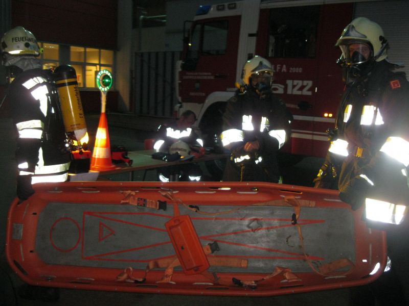 Abschnitts�bung Firma Buntmetall