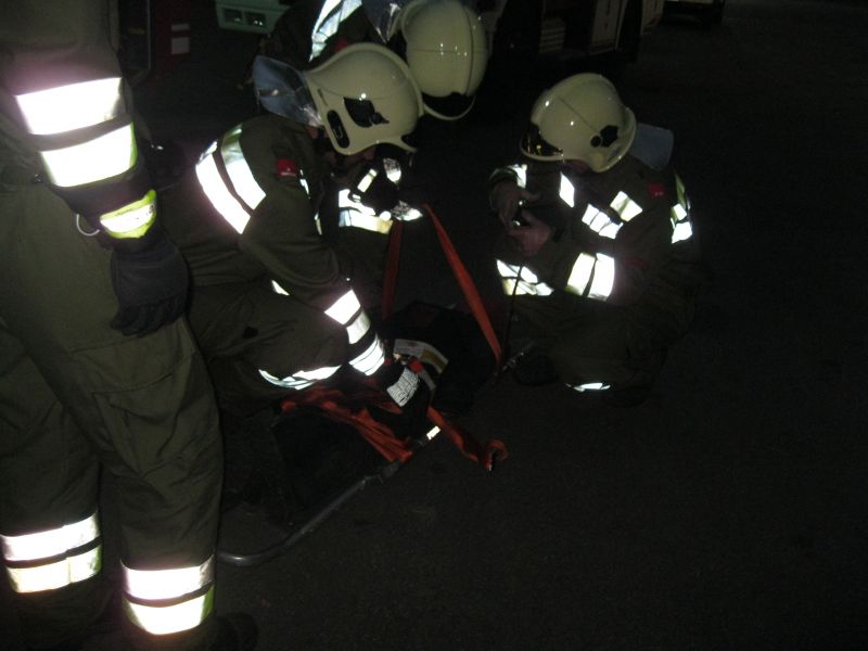 Abschnitts�bung Firma Buntmetall