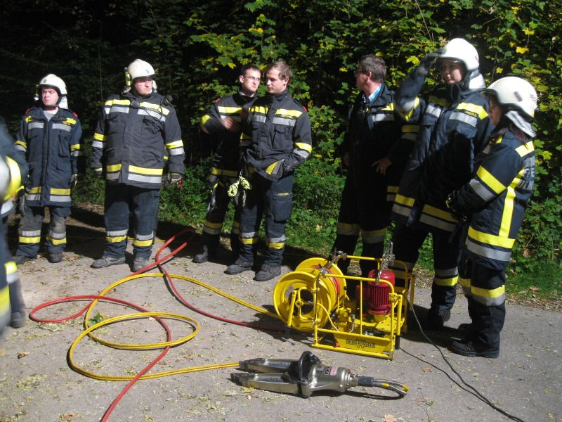 Einsatz�bung Teichweg
