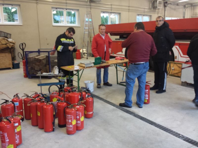 Feuerl�scher�berpr�fung